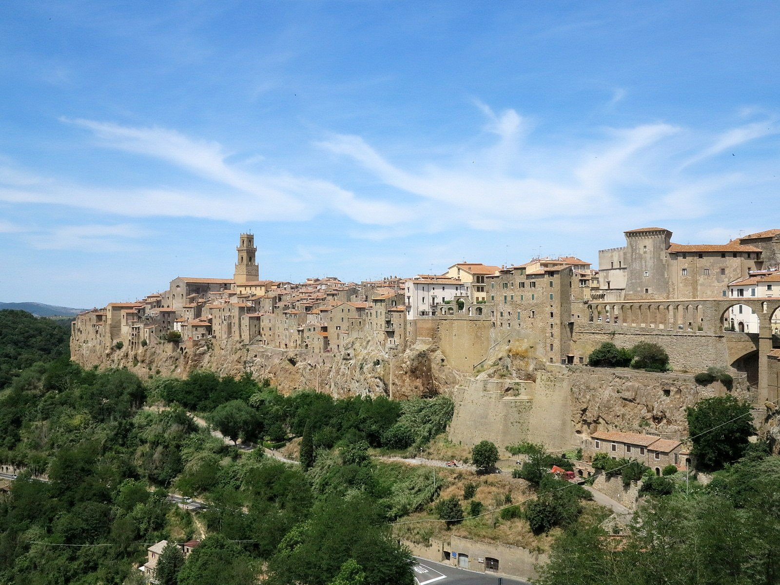 Cascate di Saturnia e Pitigliano